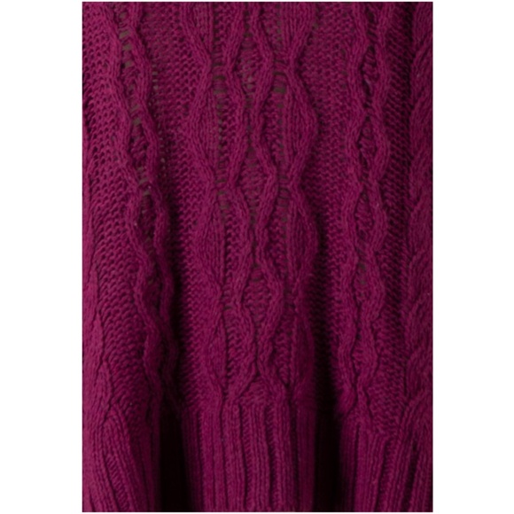 Miracle V Neck Cable Knit Sweater Top - Picture 4 of 4